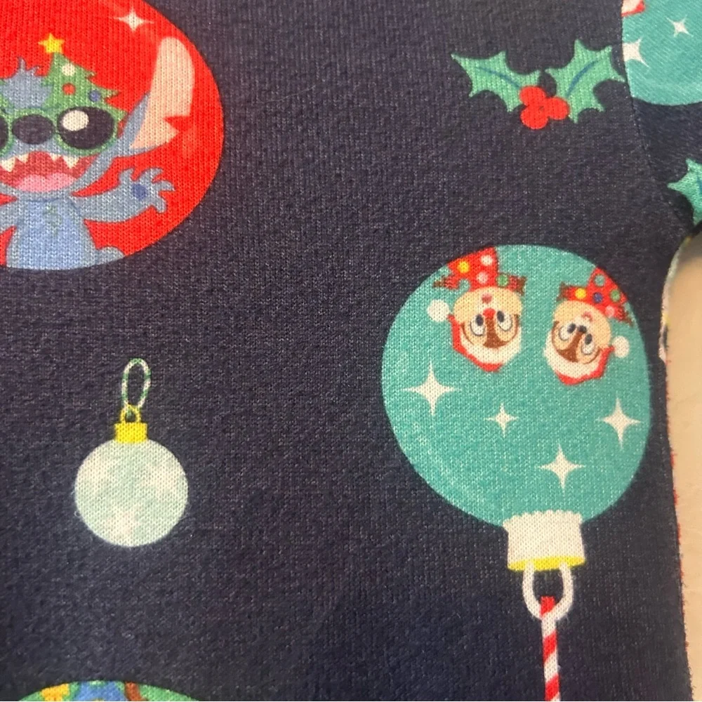 ⭐️Disney 100 Christmas ornament character print footie pajamas size 6-9 months